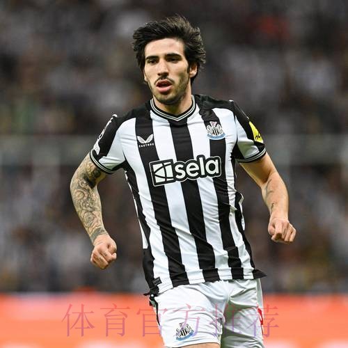 意媒:皇萨和曼城有意托纳利 尤文无法满足要价 意媒:皇萨和曼城有意托纳利 尤文无法满足要价